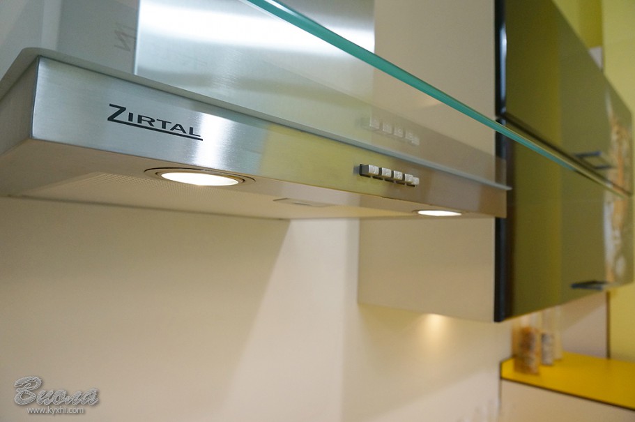 кухня за день